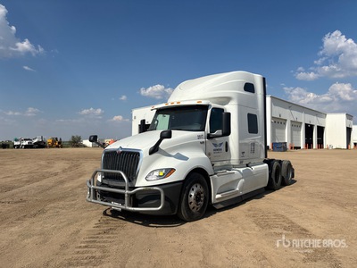 2019 International LT625 6x4 3- Achs Sattelzugmaschine mit Schlafkabine