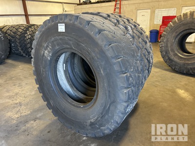 Quantity of (3) Michelin TD 3232 18.00R33 Équipements pour pneus