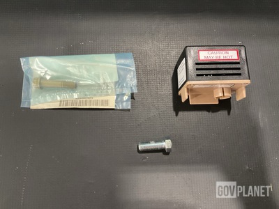 (30) Shear Bolts, (2,854) Machine Bolts, (17) Dischargers & Assorted Items