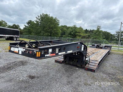 2000 Fontaine 110000 lb Tri/A Removable Gooseneck Rimorchio ribassato