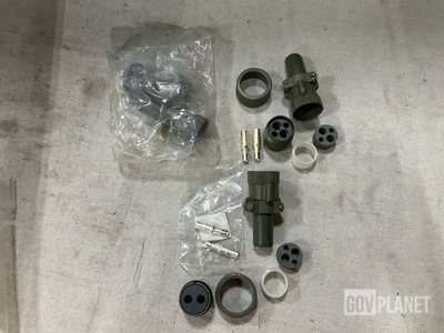 (43) ITT CA3106E24-9SB-F80 Electrical Plug Connectors