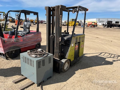 1998 Clark ESMII-15 2750 lb Electric Forklift