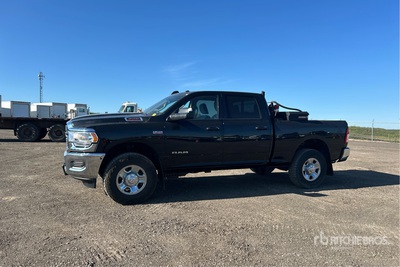 2020 Ram 3500 Big Horn 4x4 Crew Cab Ophalen