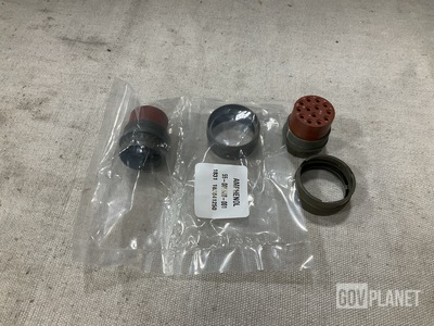 (2) Amphenol 55-009528-001 Electrical Plug Connector Bodies