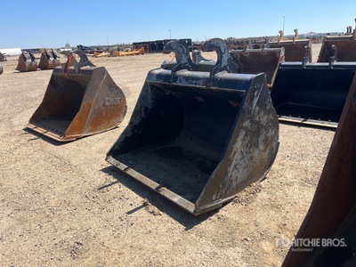 60 in Q/C Cleanup Excavator Bucket - Fits Hitachi 230-300