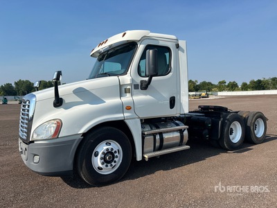 2016 Freightliner Cascadia 125 6x4 Day Cab Prime Mover