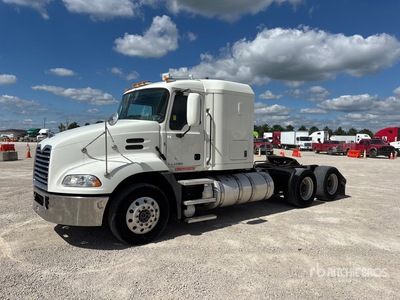 2018 Mack CXU613 6x4 T/A Sleeper Truck Tractor