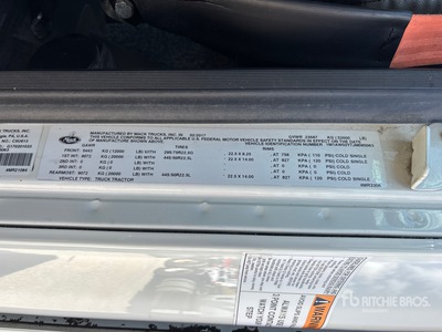 2018 Mack CXU613 6x4 تراكتور شاحنة كابينة النوم (ثنائية المحور)
