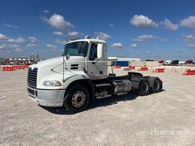 2014 Mack CXU613 6x4 Cabina per trattore stradale