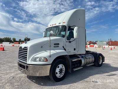 2014 Mack CXU612 4x2 Day Cab Prime Mover
