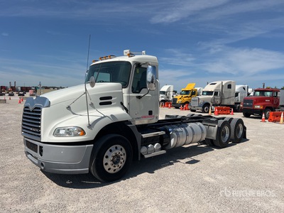 2015 Mack CXU613 6x4 Kabina i podwozie