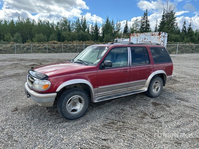 1998 Ford Explorer 4WD SUV