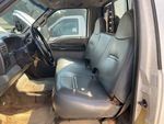 Cab with Seats/armrests