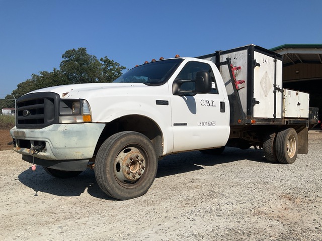 2002 Ford F-450 4x2 Hazardous Explosive Material Truck
