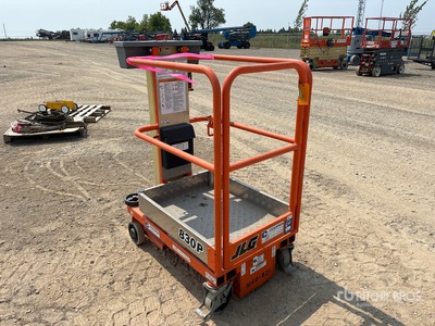 2019 JLG 830P Elevador vertical