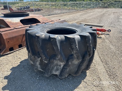 35.5LB32 Tyres - Fits Skidder