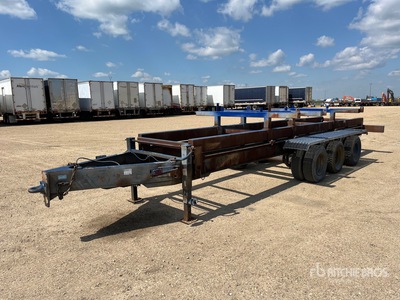 1980 Mccoy Tri/A Equipment Trailer