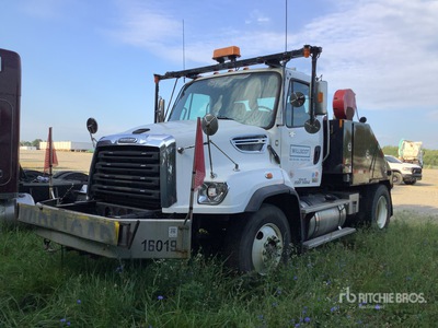 2017 Freightliner 114SD 4x2 Toter Truck (Inoperable)