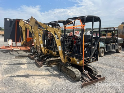 2014 Cat 301.4C Mini Excavadora (Inoperable)