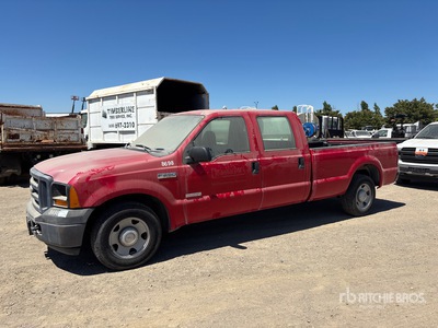 2006 Ford F-250 4x2 Crew Cab Pickup