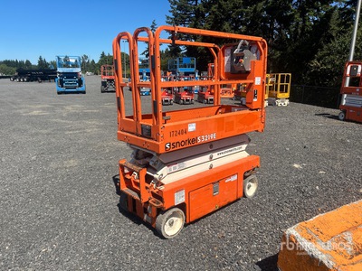 2016 Snorkel S3219E Electric Scissor Lift