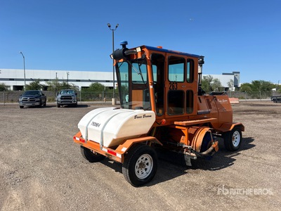 2005 Broce RJ350 Selbstfahrendes Kehrbesen