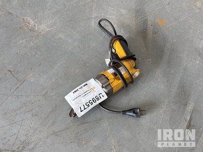 2016 (unverified) Dewalt DW891 Electric Swivel Head Metal Shears