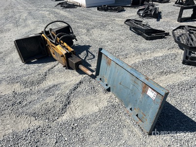 TRX HB750 Skid Steer Breaker