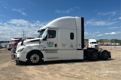 2023 Freightliner Cascadia 126 6x4 Sleeper Truck Tractor
