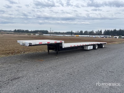2019 Transcraft 53 ft T/A Spread Axle Step Deck Trailer