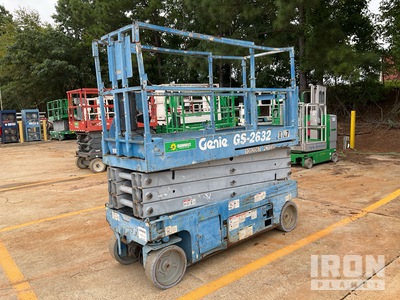 2013 Genie GS-2632 Electric Podnośnik nożycowy