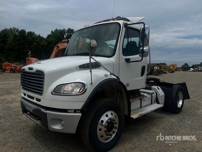 2006 Freightliner M2 106 4x2 Cabina per trattore stradale 2 assi