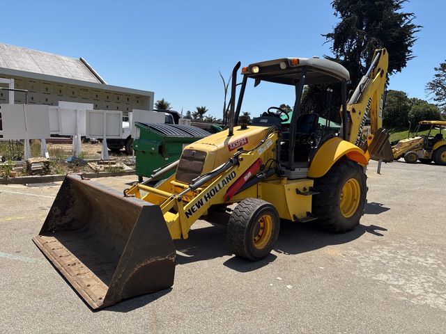 2007 New Holland B95