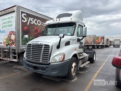 2013 Freightliner Cascadia 113 4x2 2-Achs Sattelzugmaschine (Inoperable)