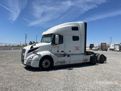 2024 Volvo VNL 6x4 トラックトラクター（T/A）