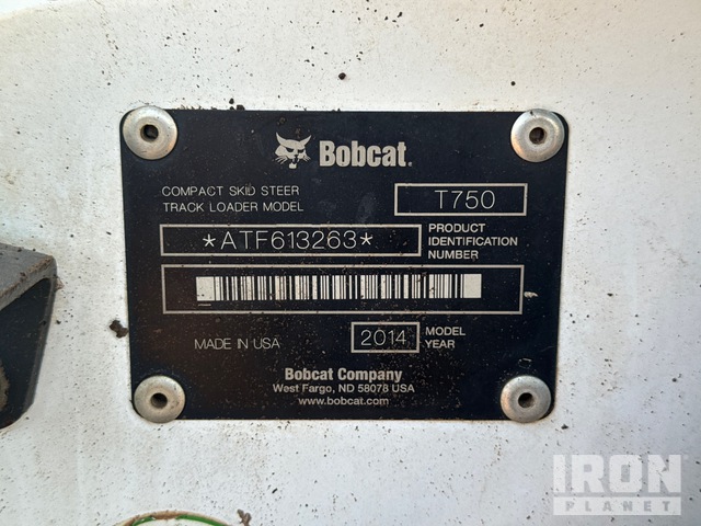 MINI CARGADOR SOBRE ORUGAS 2014 BOBCAT T750