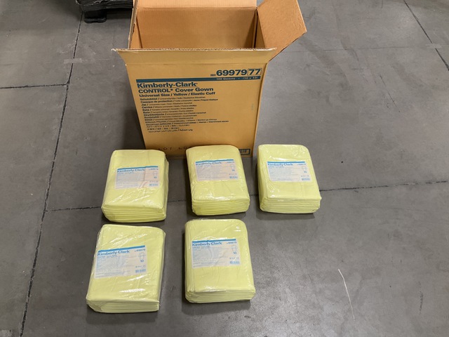 (35) Packages of Kimberly-Clark 69979 Cover Gowns (35) Packages of Kimberly-Clark 69979 Cover Gowns