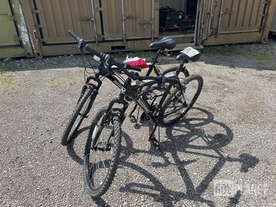 (2) Nishiki Pueblo 26 Men's Mountain Bikes
