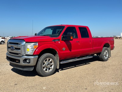 2013 Ford F-350 Lariat 4x4 Crew Cab Pickup