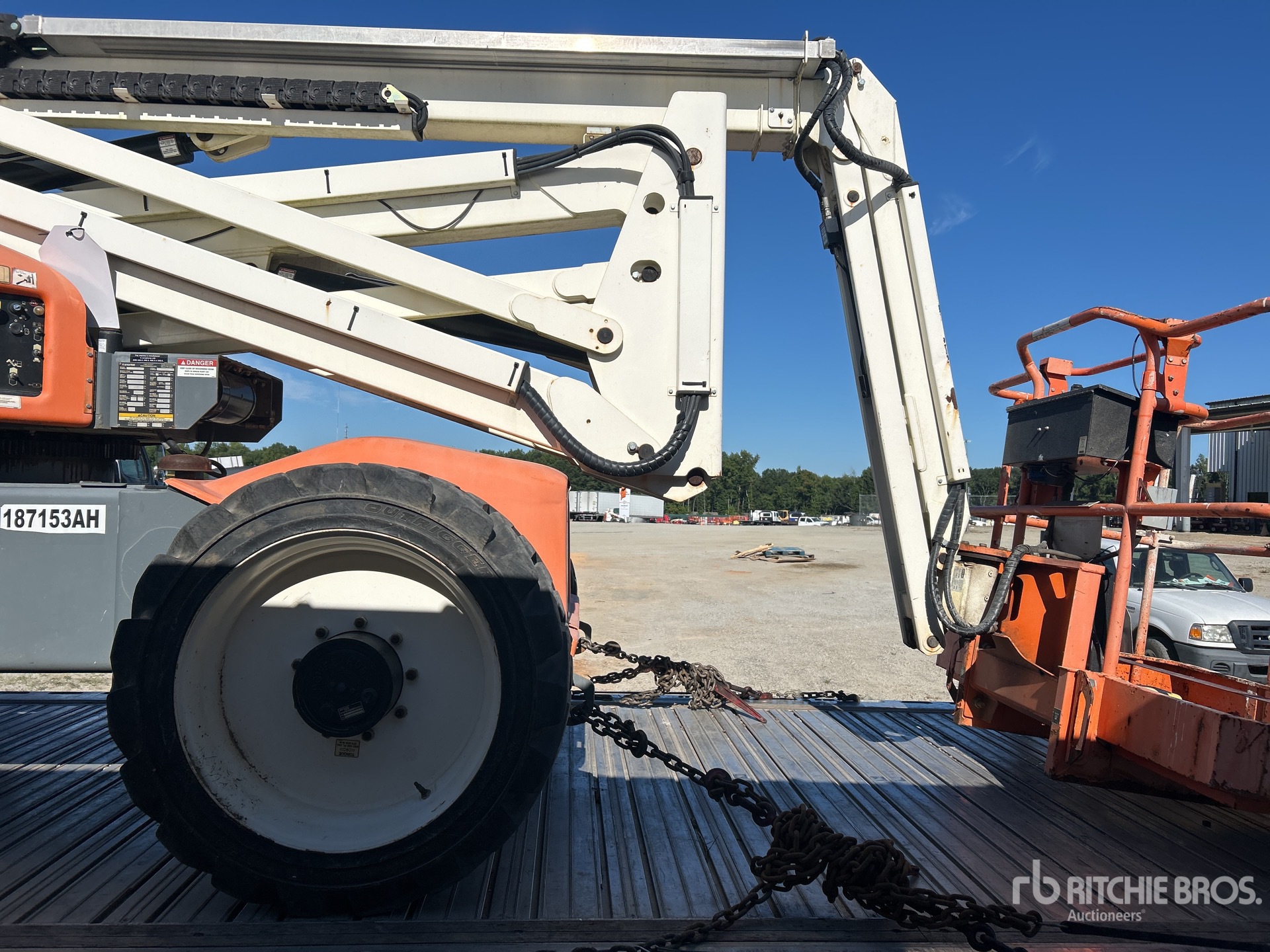 2017 Snorkel A46JE Articulating Boom Lift