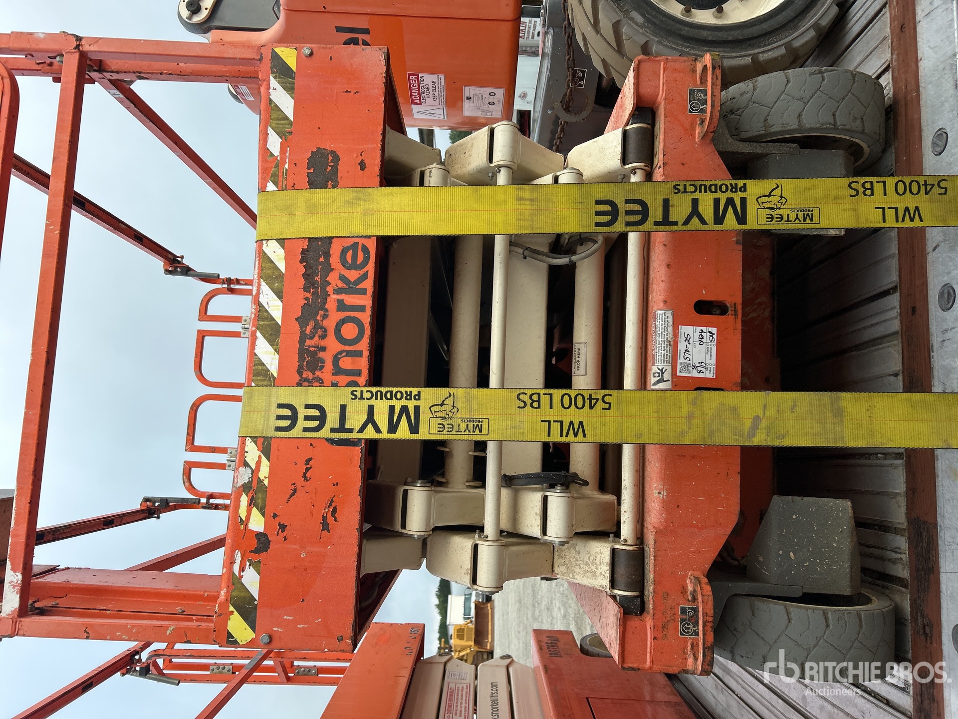 2017 Snorkel S4726E Scissor Lift