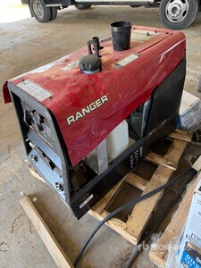 2024 Lincoln Ranger 225 Soudeuse à moteur