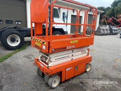 2016 Snorkel S3219E Electric Scissor Lift