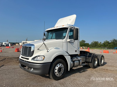 2014 Freightliner Columbia 120 6x4 Day Cab Prime Mover