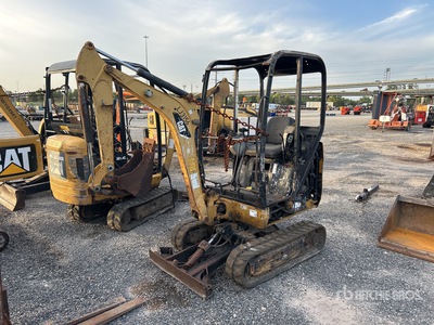 Cat 301.4C を見 Mini Excavator (Inoperable)