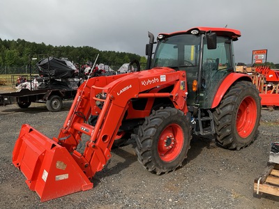Kubota M5-111HDC12-1 4WD Tracteur agricole utilitaire (Inoperable)