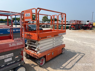 2015 Snorkel S4732E Electric Scissor Lift