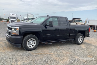 2017 Chevrolet Silverado 1500 4x2 Extended Cab Pickup