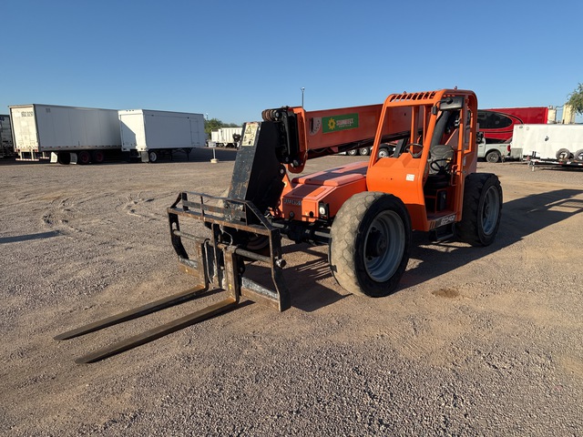 2017 JLG/SkyTrak 8042