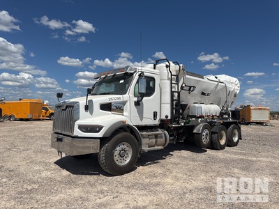 2025 Western Star 47X 8x4 Volumetric Mixer Truck